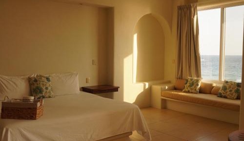 Deluxe Junior Suite