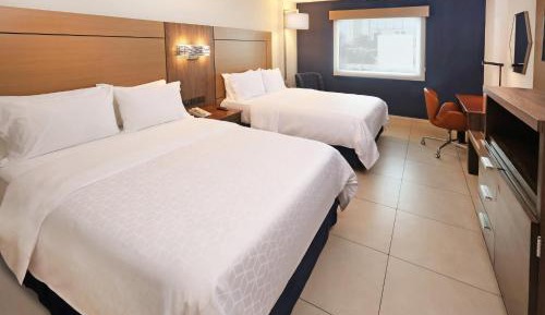 Standard Room with Two Queen Beds