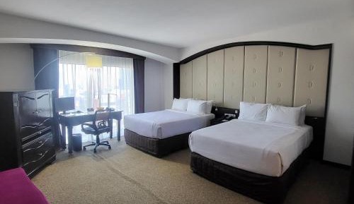 Double Room - Ladies First/Non-Smoking