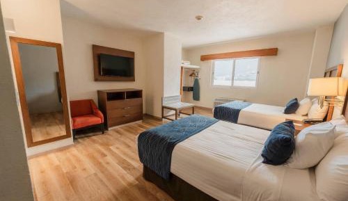 Double Room with Two Double Beds - Non-Smoking