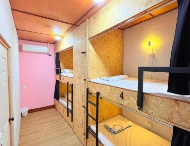 Bed in 4-Bed Dormitory Room