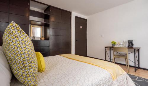 Double Room with Shared Bathroom