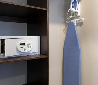 Two-Bedroom Suite - Smoking