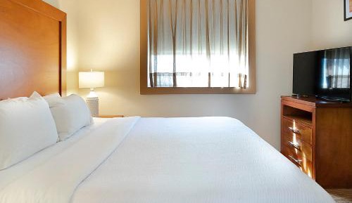 One-Bedroom Double Suite