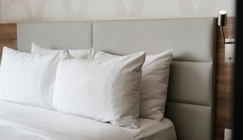 Standard Queen Room - No View