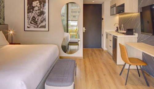 Business Double Room with Gym Access