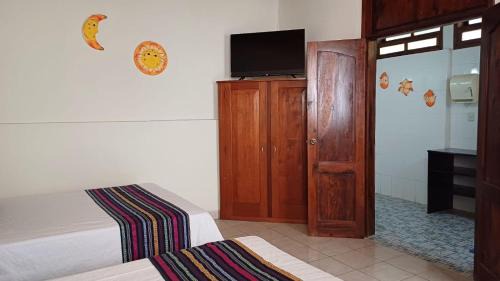 Twin Room with Private Bathroom