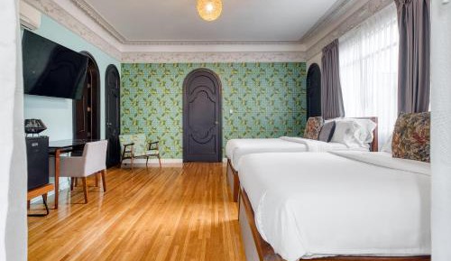 Superior Suite