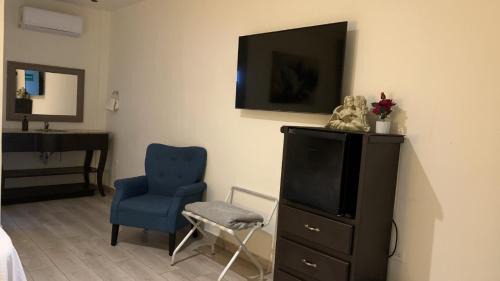 Standard Double Suite