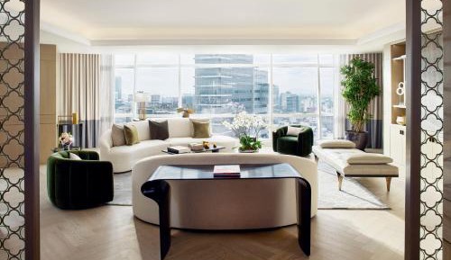 St. Regis-Butler Service, Suite, Reforma Avenue view