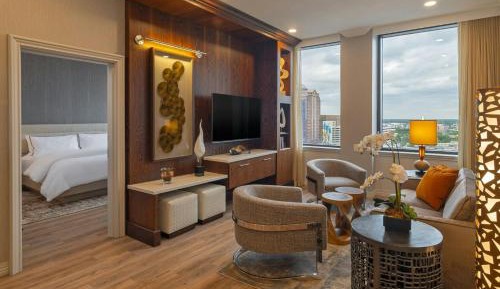 Chairman Suite, 1 Bedroom Presidential Suite