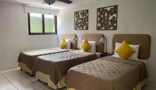 Triple Room