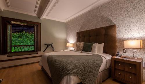 Master Suite - Maria