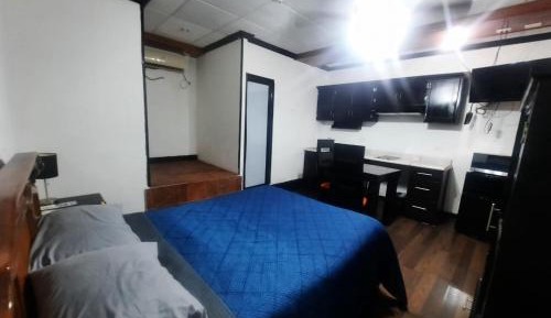 Studio (2 Adults)