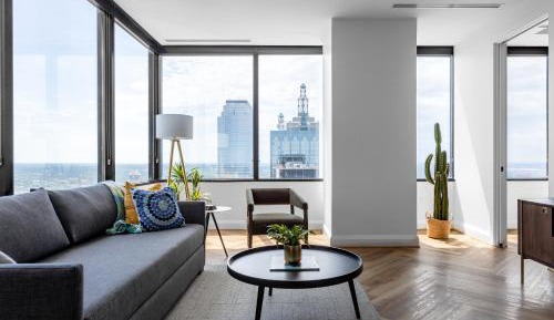 Corner Two Bedroom (Self Check-in with Virtual Front Desk)