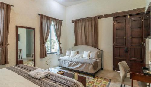King Room with Pool View