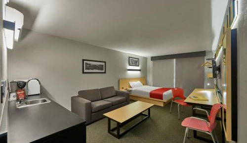 Superior Queen Room with Sofa Bed