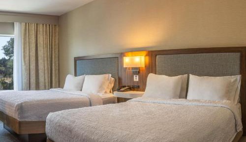 Room with Two Queen Beds - Non-Smoking