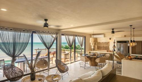 Villa - Beach Front