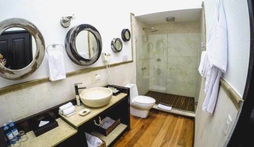 Deluxe Junior Suite