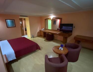 Deluxe Junior Suite