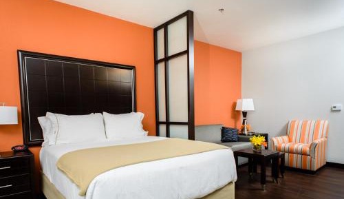 Queen Suite with Two Queen Beds
