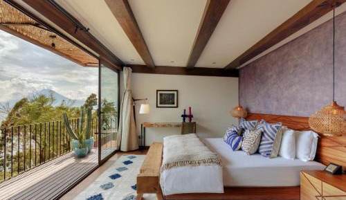 King Suite with Balcony