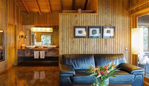 Waterfront Master Suite Queen
