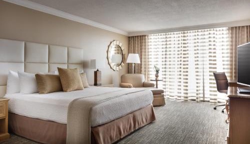 VIP Two Queen Room