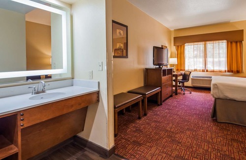 Williams Hotel | Best Western Plus Inn of Williams