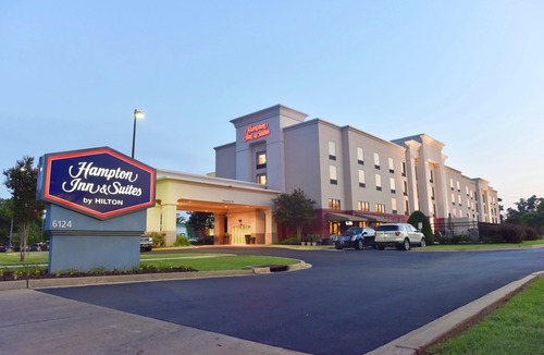 Alexandria Hotel | Hampton Inn & Suites Alexandria