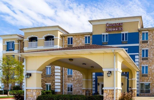 Central City Hotel | Comfort Suites Central