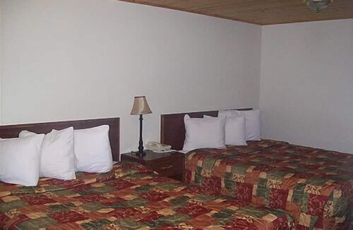 Baker Hotel | Sagebrush Inn