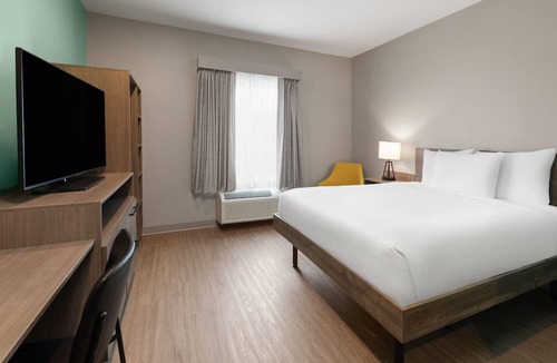 Katy Hotel | ECHO Suites Extended Stay by Wyndham Houston Katy West