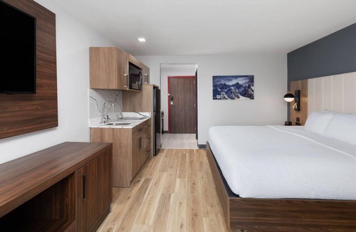 Bentonville - Fayetteville Hotel | Hawthorn Extended Stay By Wyndham Springdale