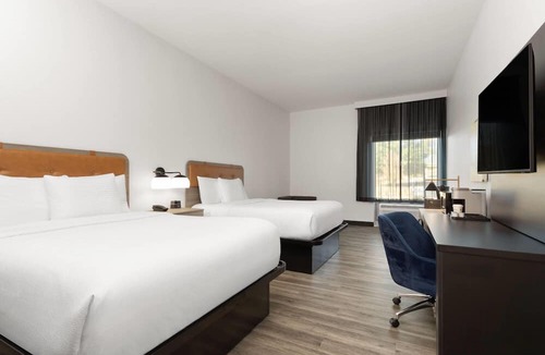 Olive Branch Hotel | La Quinta Inn & Suites by Wyndham Olive Branch