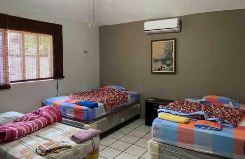 Colonia El Progreso House | Casa frente a la playa a pocos metros del pueblo de Monterrico con privacidad.