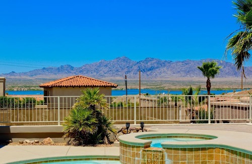 Lake Havasu City House | 78'Boat/RV Garage, Pool, Spa, Casita, Lake Views,Near Marina, 4Bedroom,3Bath