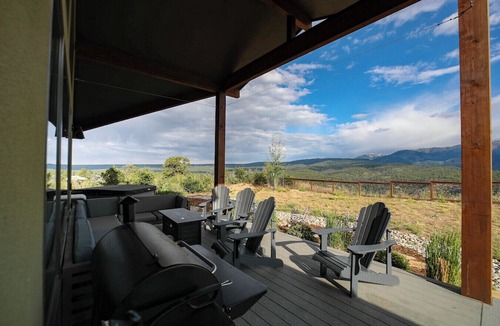 Durango House | New Custom Home on 35 Acres - Amazing Mtn Views -15 Min to DGO - AC/Hot Tub