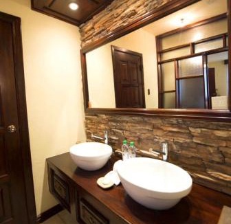 Villa Canales Hotel | Hotel Soleil Antigua Guatemala