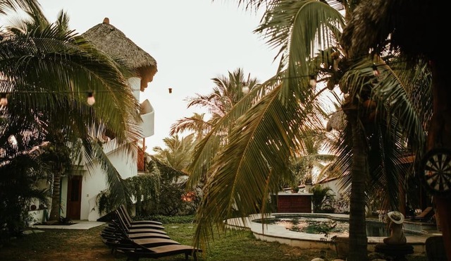 El MURO MAJAHUA RETREAT CENTER