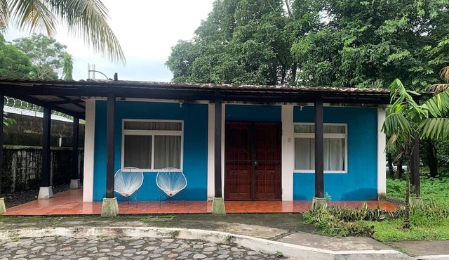 Casa 3 a 5 min. del IRTRA