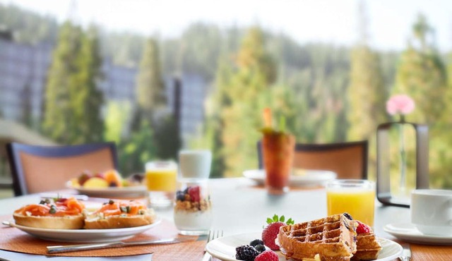 Everline Resort & Spa Deluxe Queen Forest View