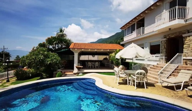 Amazing Chapala Lake House