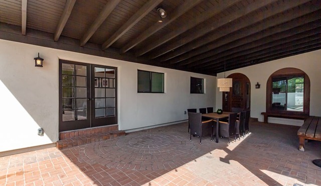 Newly updated charming house with resort-style amenities and centrally located! in Tucson